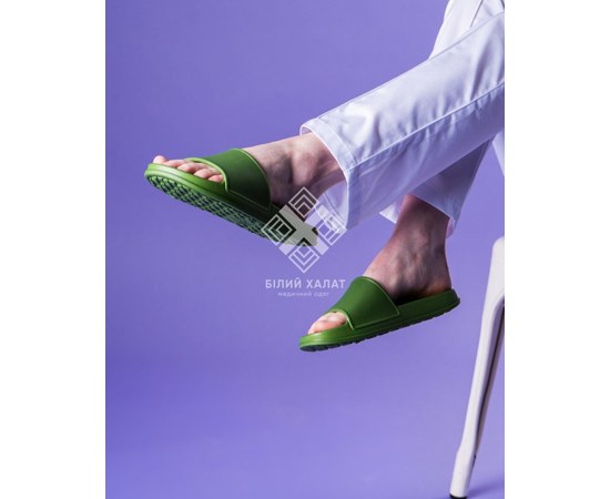 Изображение  Medical footwear slippers Coqui Tora olive s. 41, "WHITE ROBE" 398-332-867, Size: 41, Color: olive