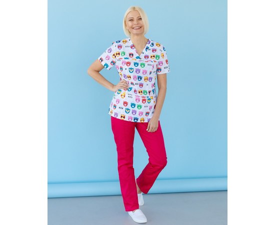Изображение  Medical suit with print for women Topaz Cats colored s. 50, "WHITE ROBE" 138-337-569, Size: 50, Color: cats colored