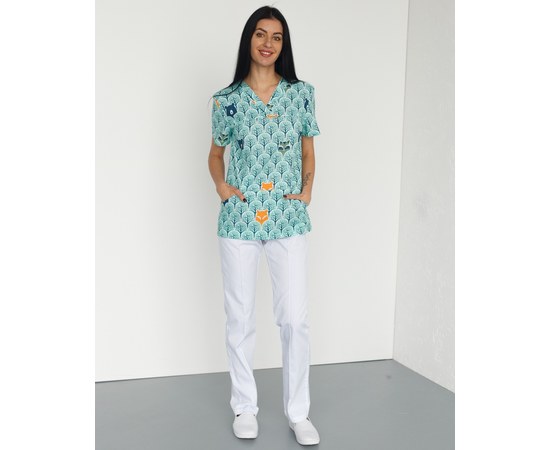 Изображение  Medical suit with print for women Topaz Forest animals white s. 40, "WHITE ROBE" 138-324-768, Size: 40, Color: forest animals white