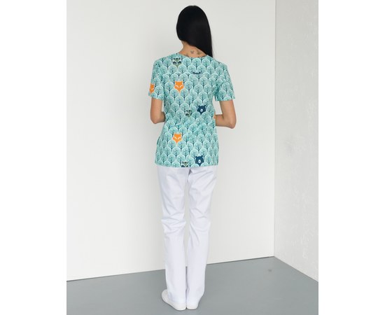 Изображение 3 Medical suit with print for women Topaz Forest animals white s. 40, "WHITE ROBE" 138-324-768, Size: 40, Color: forest animals white