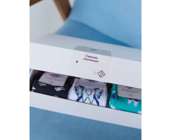 Изображение  Set of socks in a gift box: Siyuchikh giggles #2 s. 36-40, "WHITE ROBE" 415-388-885, Size: 36-40
