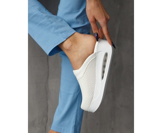 Изображение  Medical shoes Pearly White clogs with AirMax sole s. 40, "WHITE ROBE" 149-324-791, Size: 40, Color: pearly white