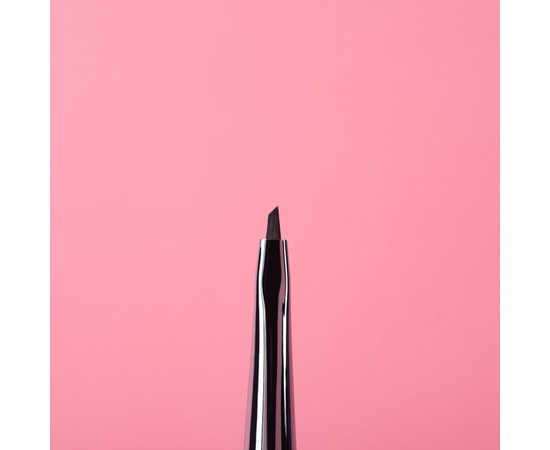 Изображение 2 Кисть Kira Nails Angled AS-1 (Syntetic)