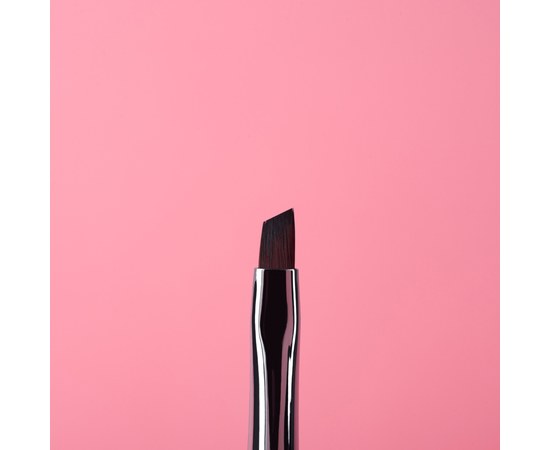 Изображение 2 Кисть Kira Nails Angled AS-3 (Syntetic)