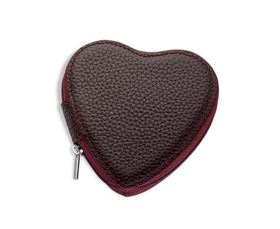 Изображение  Manicure set Heart "bite" brown, AMI 1016