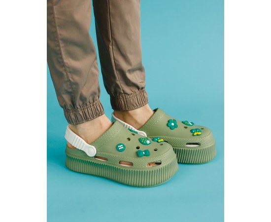 Изображение  Medical women's crocs Eva olive-white s. 36, "WHITE COAT" 493-518-929, Size: 36, Color: оливково-белый