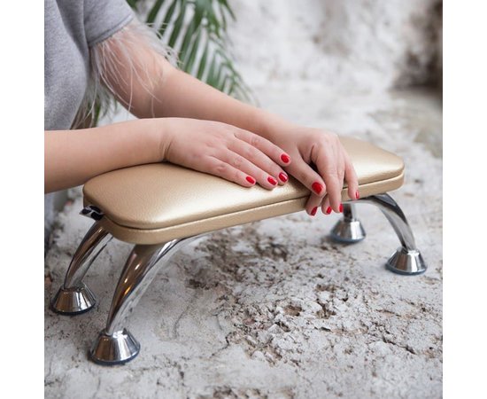 Изображение  Air Max manicure hand rest gold